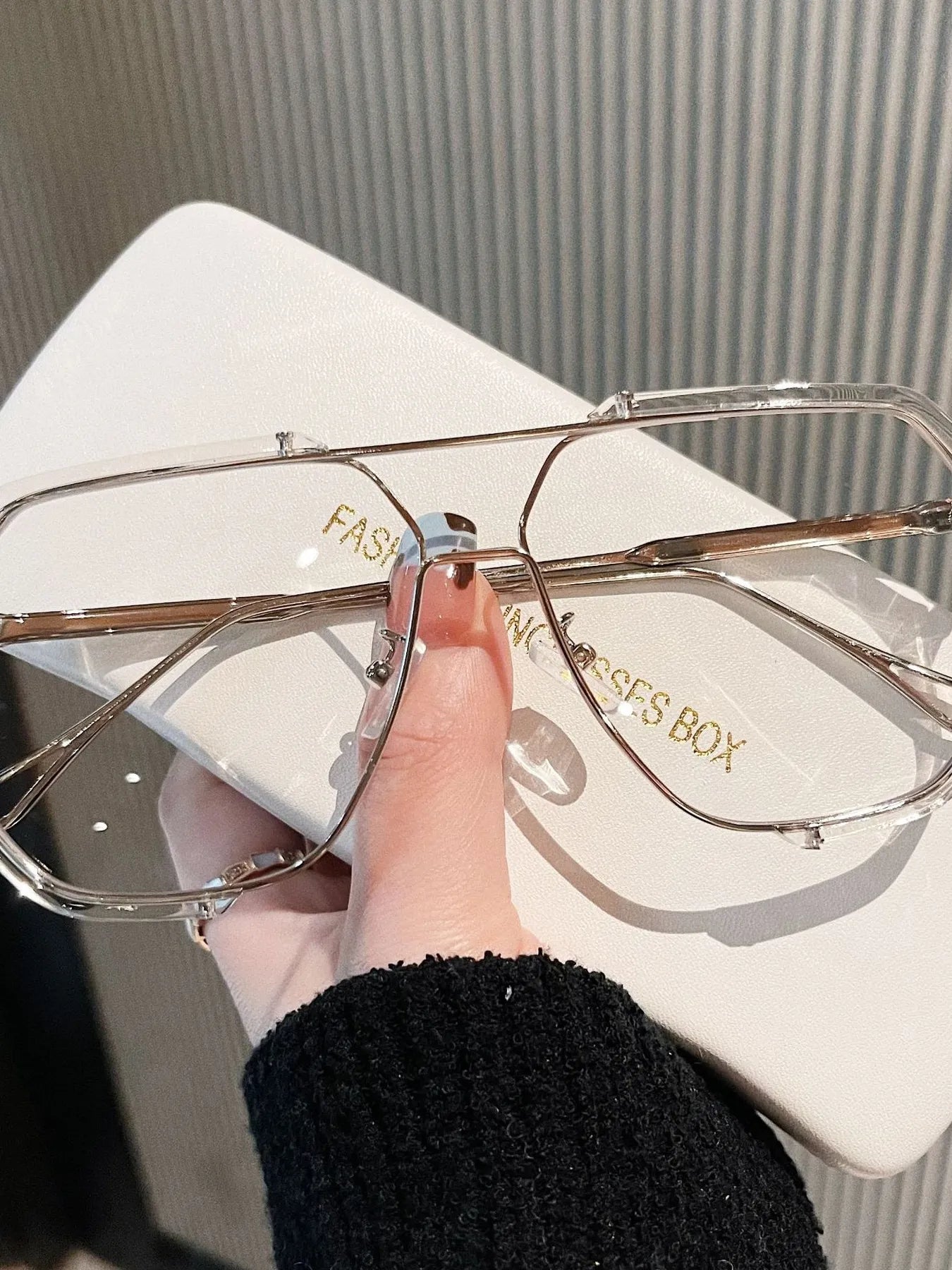 UV Protection Oversized Sunglasses - Nikki and Co Boutique