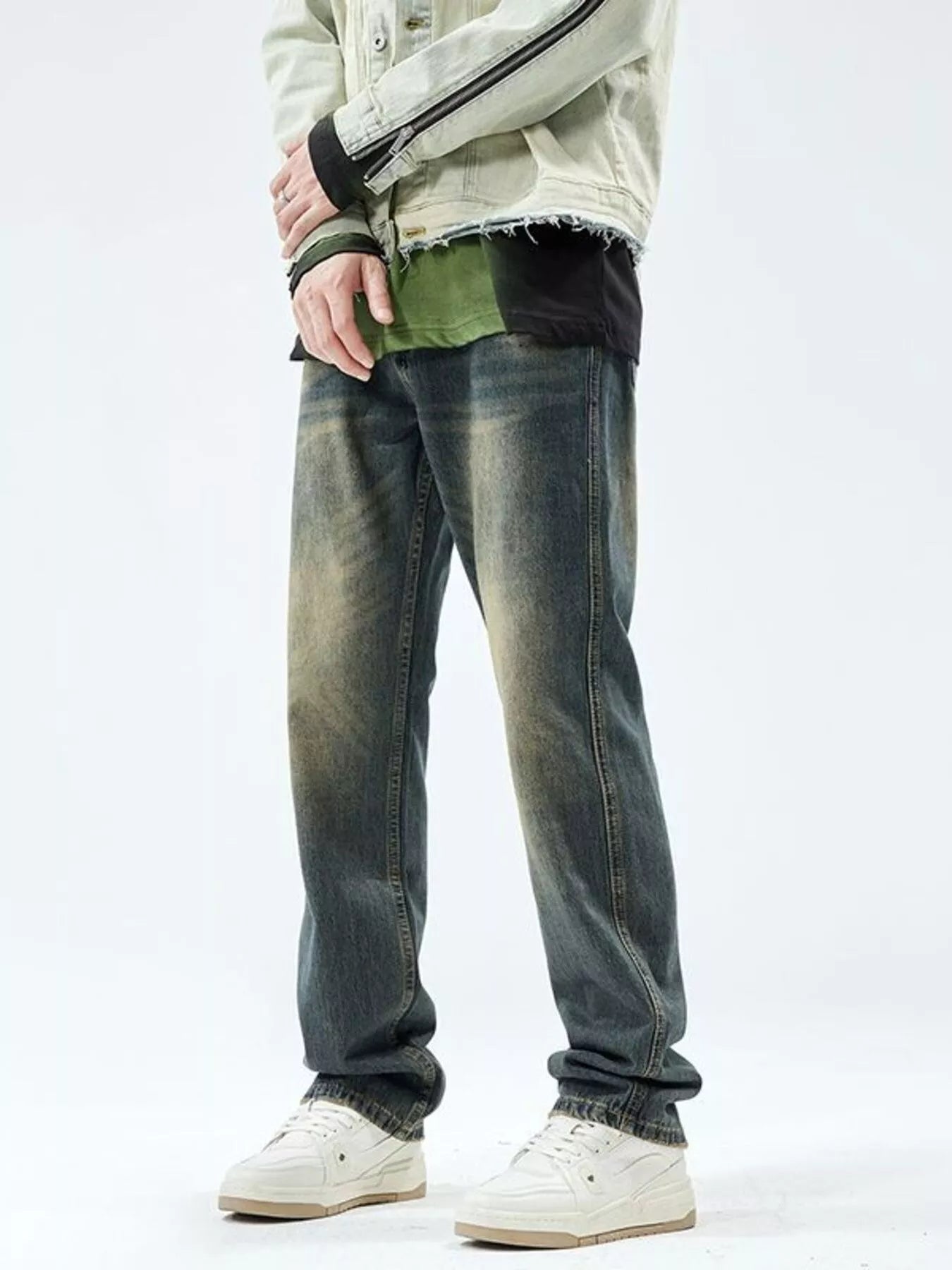 Men's Relaxed Fit Jeans - Nikki and Co Boutique