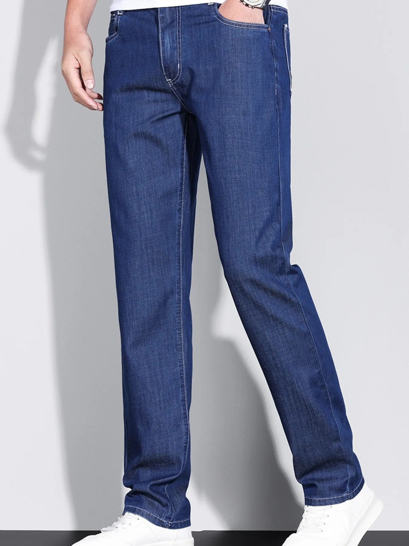 Men's Washed Straight Fit Jeans - Nikki and Co Boutique