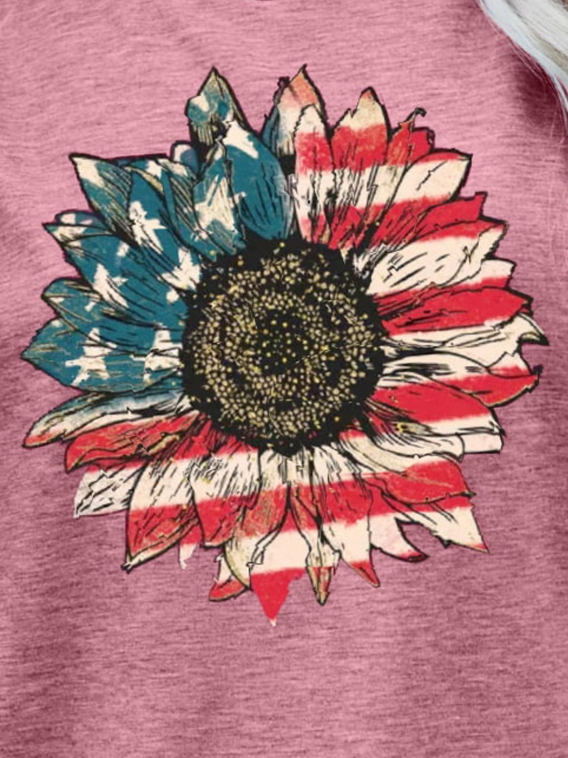 US Flag Flower Graphic Tee - Nikki and Co Boutique