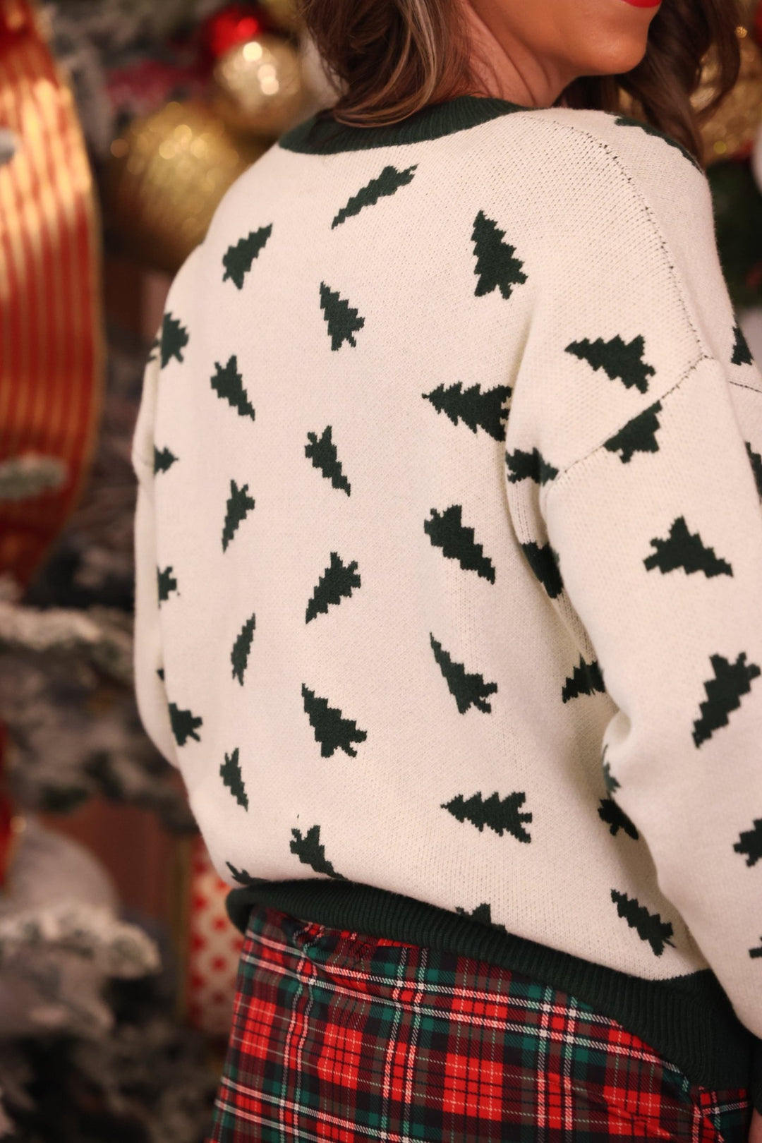 Christmas Forest Knit Pullover - Cream/Green (Pre-order) - Nikki &amp; Co. Boutique