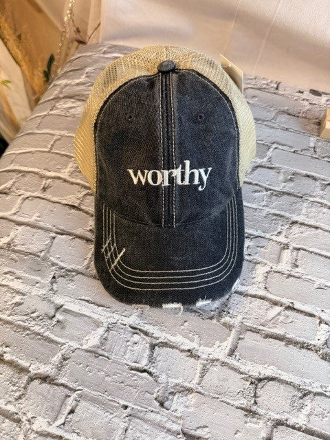 Basic Black - Mineral Wash Graphic Lids (NP)