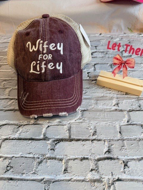 Wives Who Know Lids (NP) | Nikki &amp; Co. Boutique